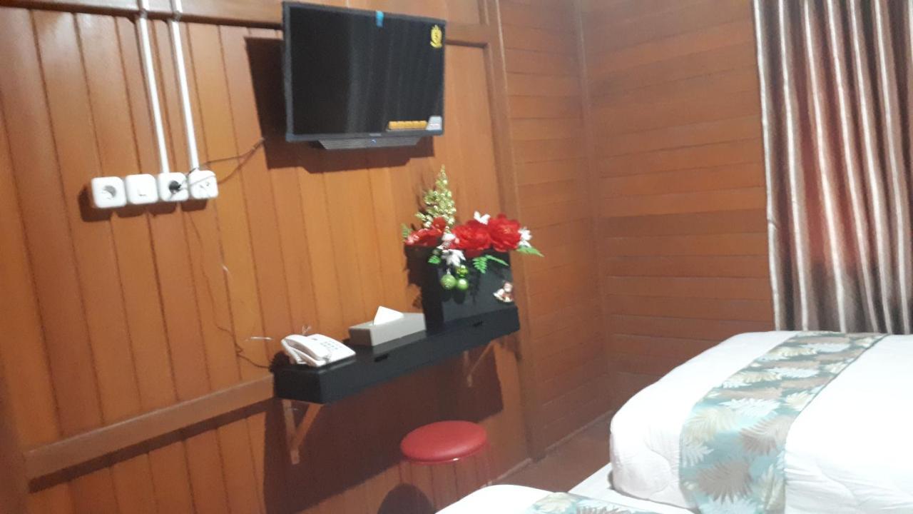 Granada Inn Palu Exteriör bild
